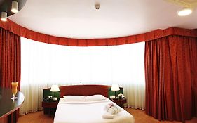 Al Diar Dana Hotel